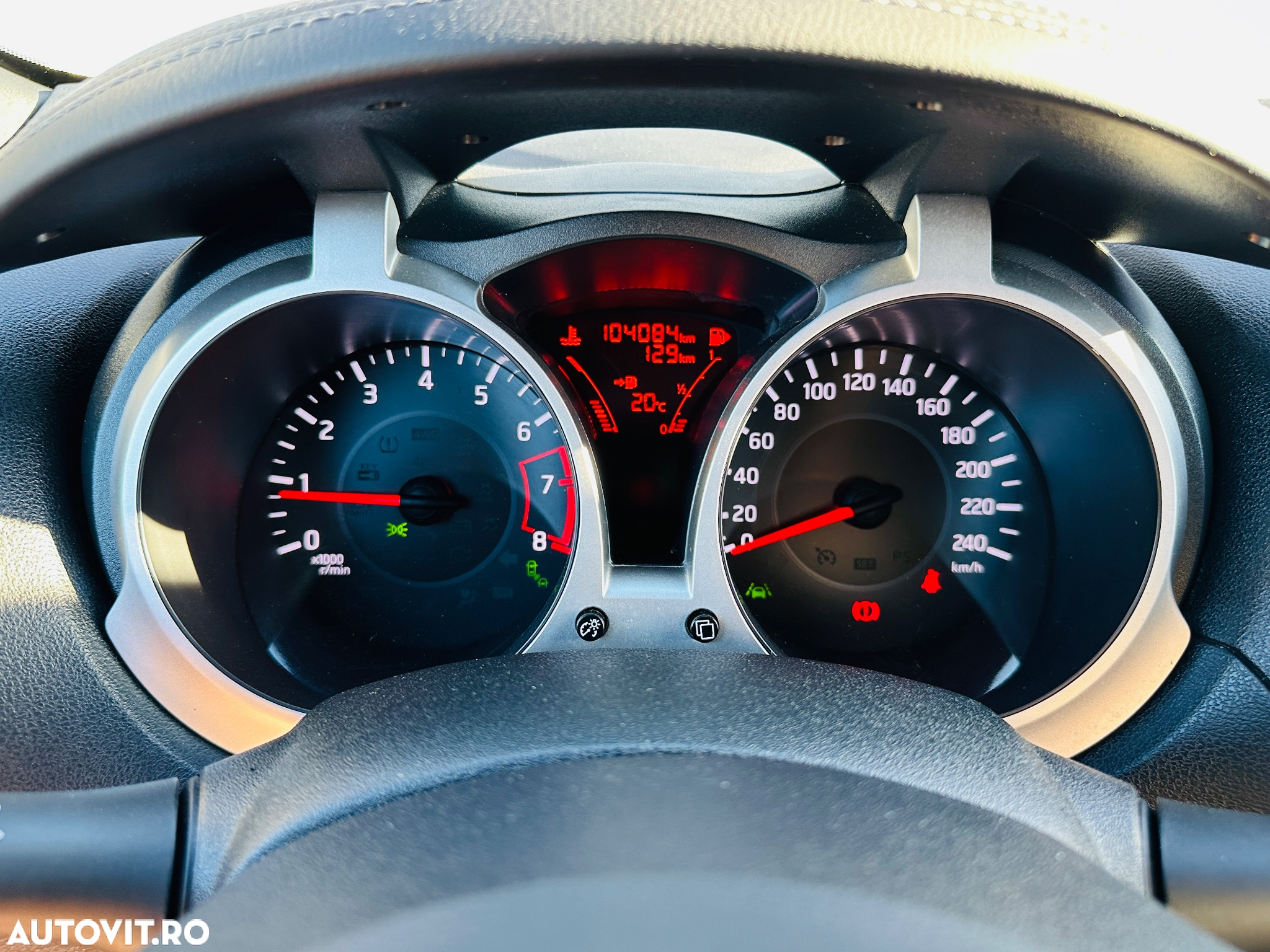 Nissan Juke 1.2L DIG-T Start/Stop Tekna - 26