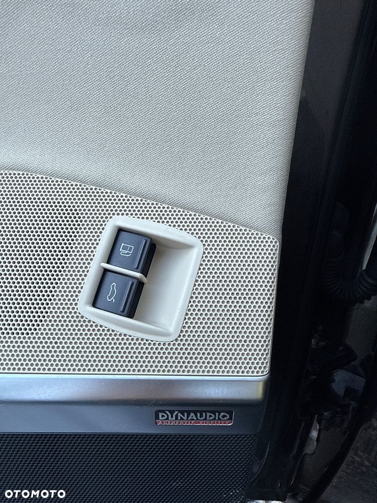 Volkswagen Passat 1.8 TSI Exclusive - 22