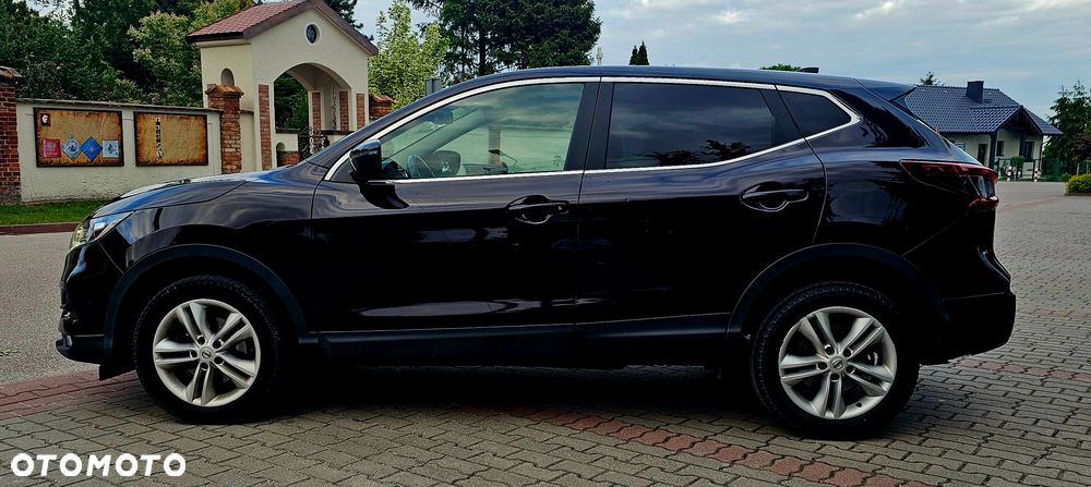 Nissan Qashqai 1.5 dCi Tekna - 9