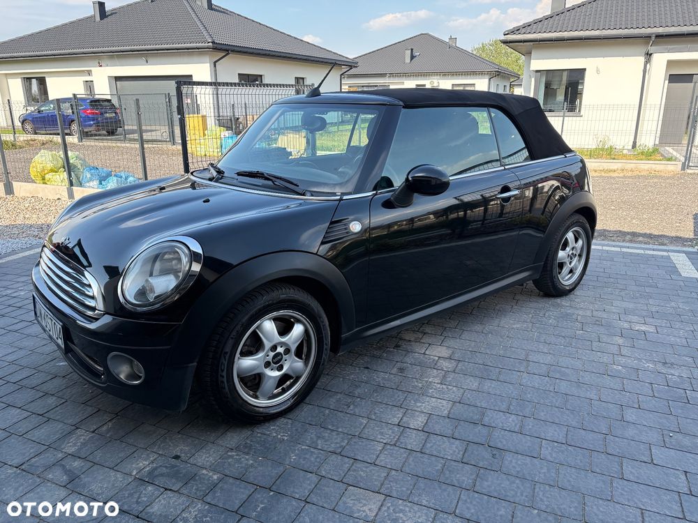 MINI Cooper Standard - 2