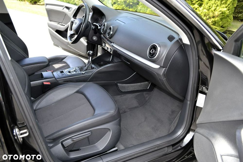 Audi A3 Sportback 1.6 TDI (clean diesel) Attraction - 25