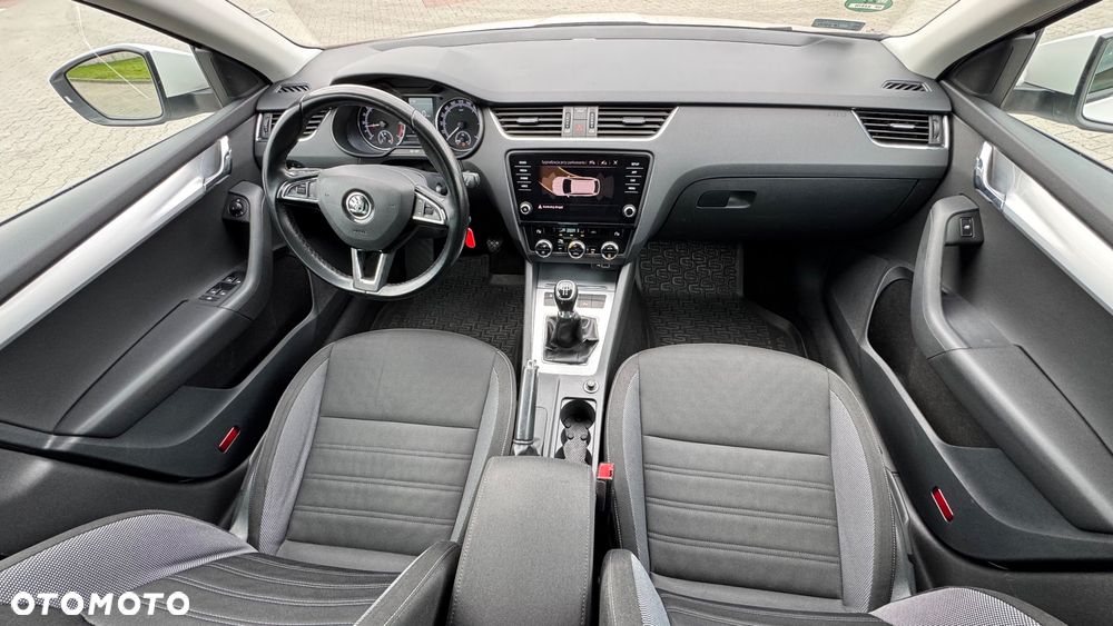 Skoda Octavia 1.6 TDI Ambition - 13
