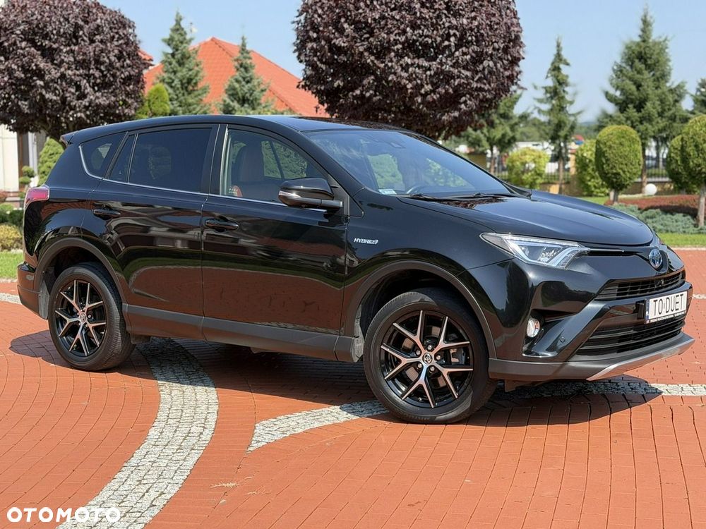 Toyota RAV4 - 9
