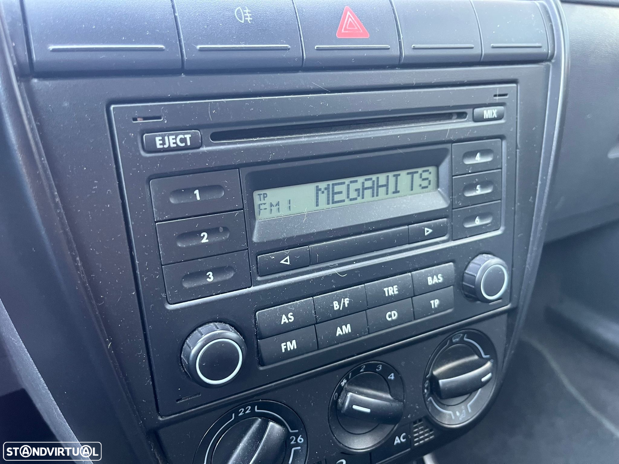 VW Fox 1.2 T.Liso Elements Pack - 13