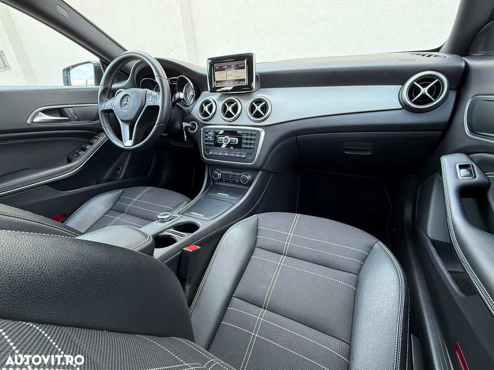 Mercedes-Benz CLA 220 d 4MATIC 7G-DCT UrbanStyle Edition - 8