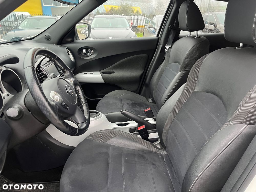 Nissan Juke 1.2 DIG-T N-Connecta EU6 - 15