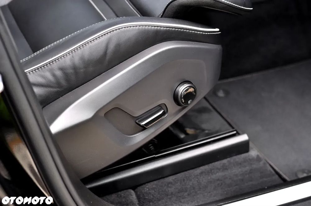 Volvo XC 60 B4 B Geartronic RDesign - 28