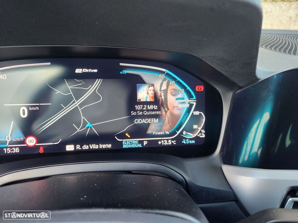 BMW 330 e Auto - 21