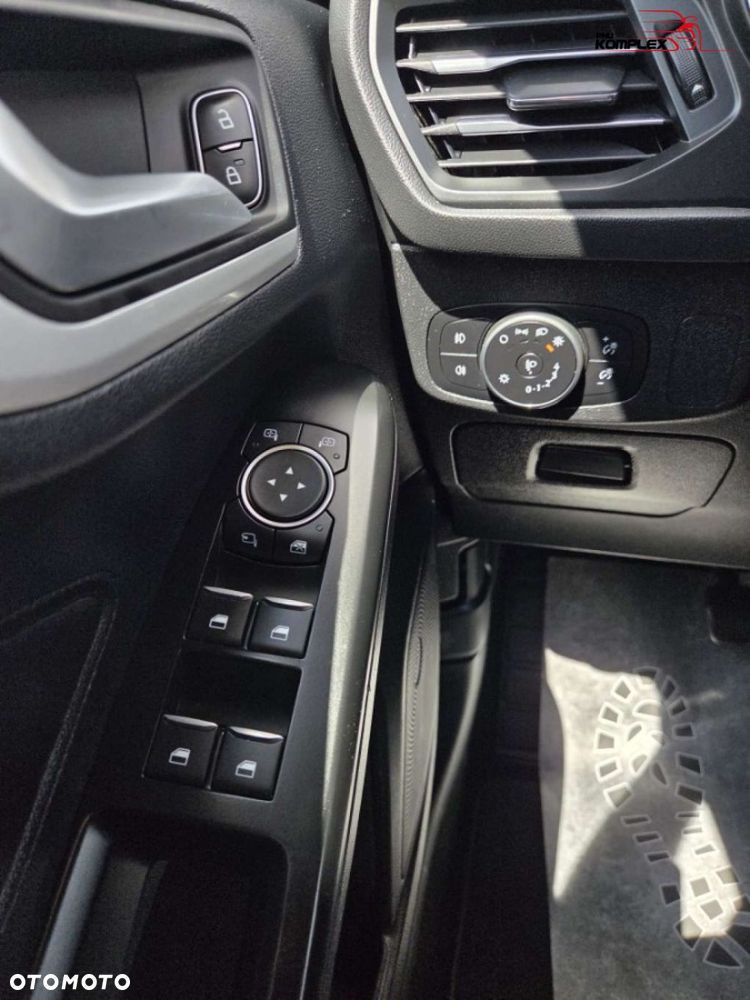 Ford Focus - 22