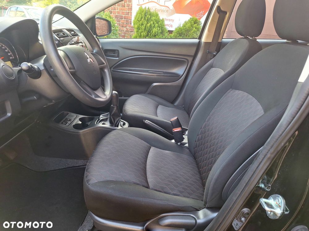Mitsubishi Space Star - 18