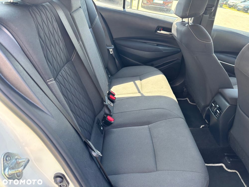 Toyota Corolla 1.8 Hybrid Executive - 19