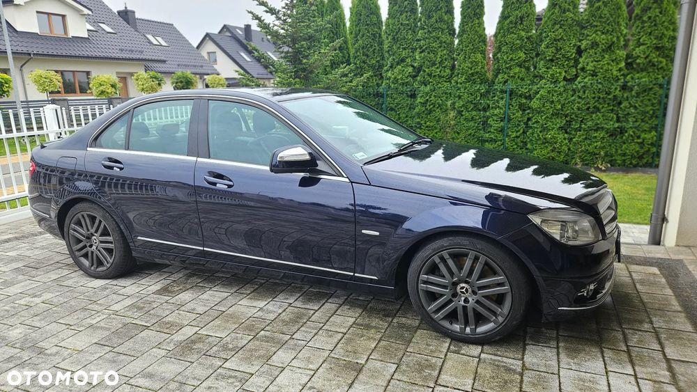 Mercedes-Benz Klasa C 320 CDI Avantgarde 4-Matic - 1
