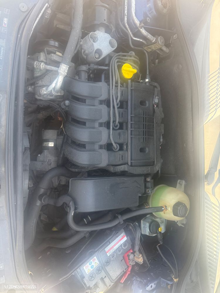 Renault Clio 1.2 16V Best Years - 21