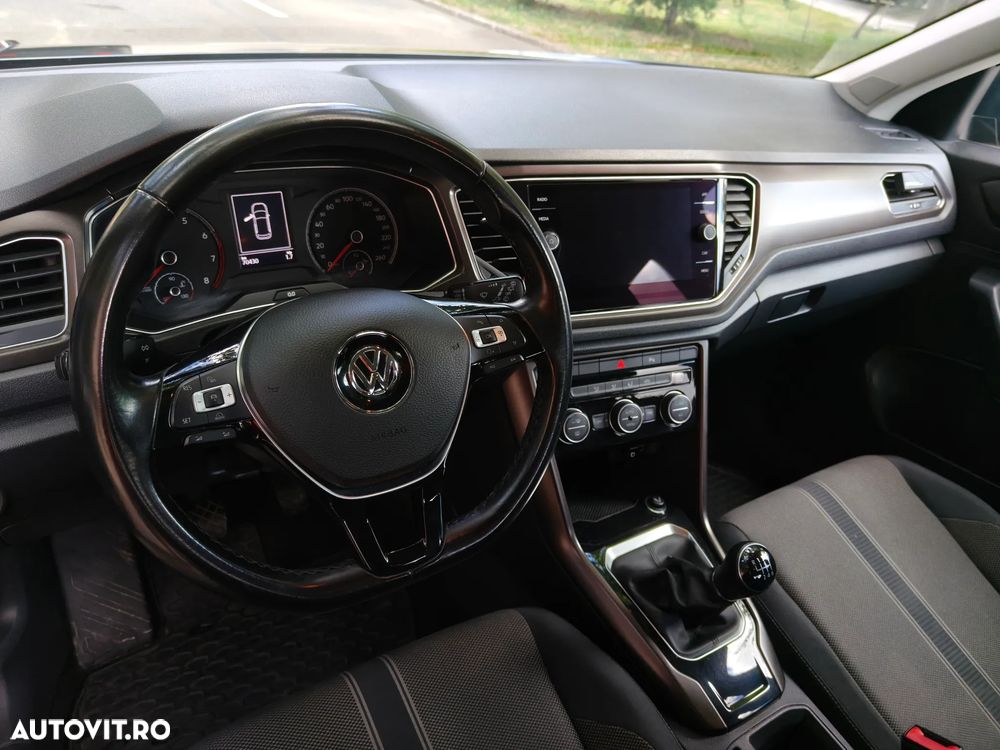 Volkswagen T-Roc 1.0 TSI Design - 10