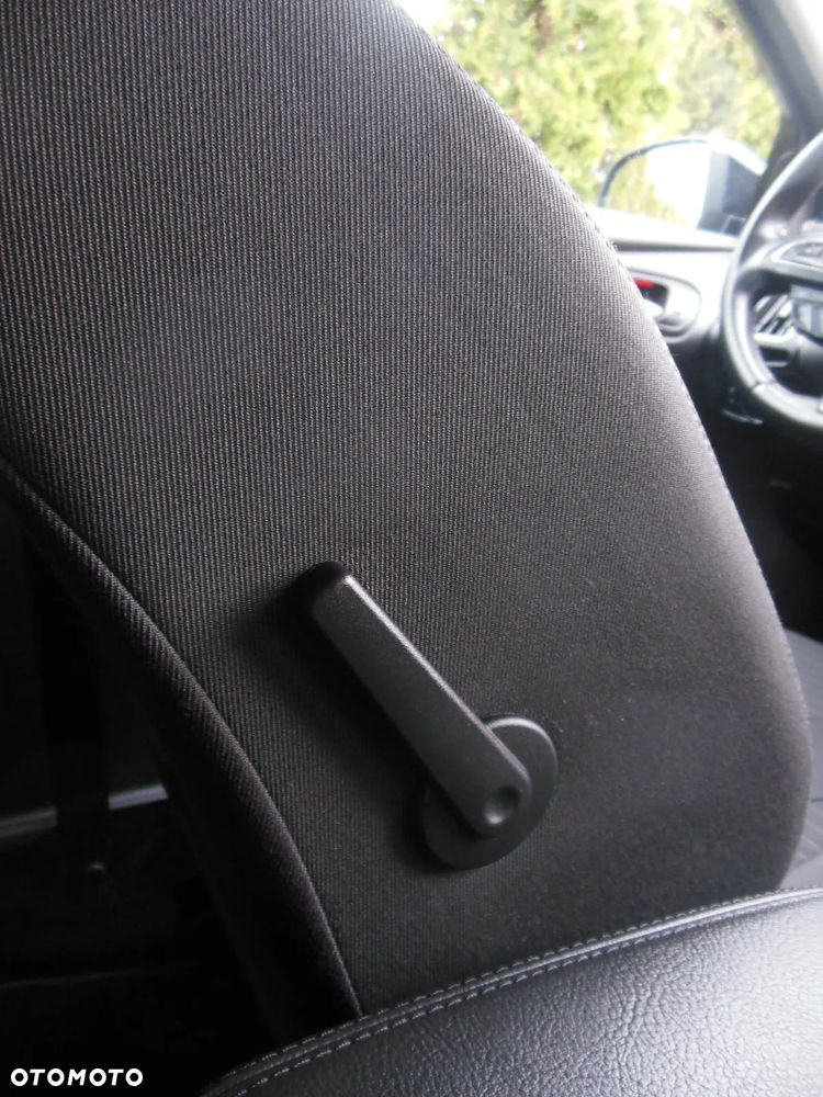 Ford Focus 1.0 EcoBoost STart-Stopp-System TITANIUM - 27