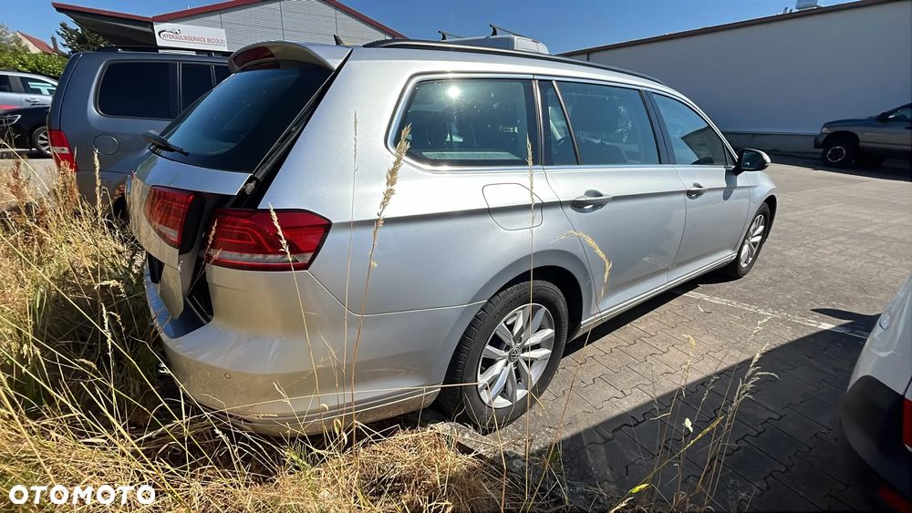 Volkswagen Passat Variant 1.4 TSI ACT (BlueMotion Technology) Comfortline - 19