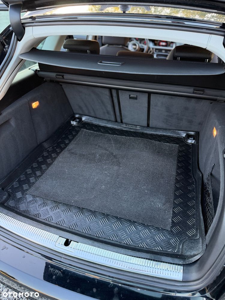 Audi A4 Avant 2.0 TDI quattro sport - 9