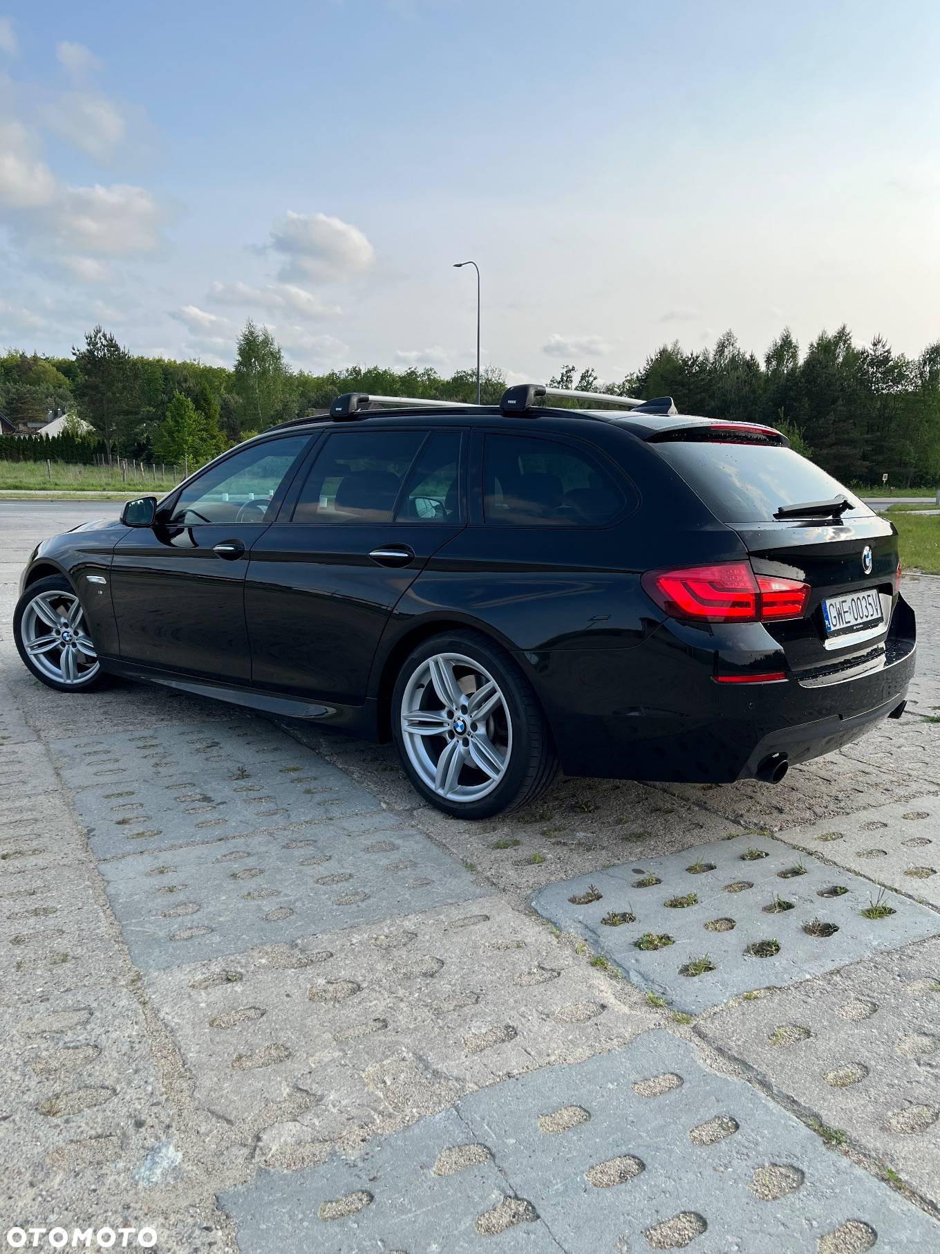 BMW Seria 5 535i Touring Sport-Aut - 4
