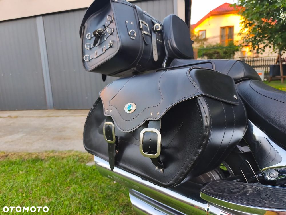 Suzuki VL 800 Volusia - Boulevard C50 - 34
