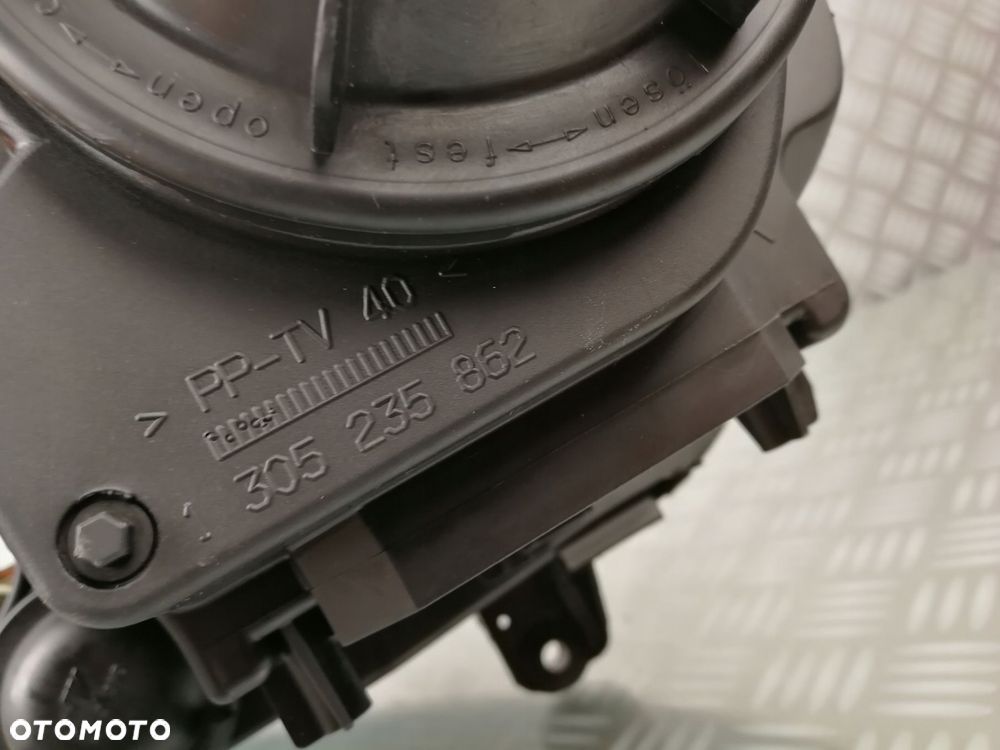 1K6941032 reflektor lampa prawa prawy przód przednia VW GOLF V JETTA XENON - 13