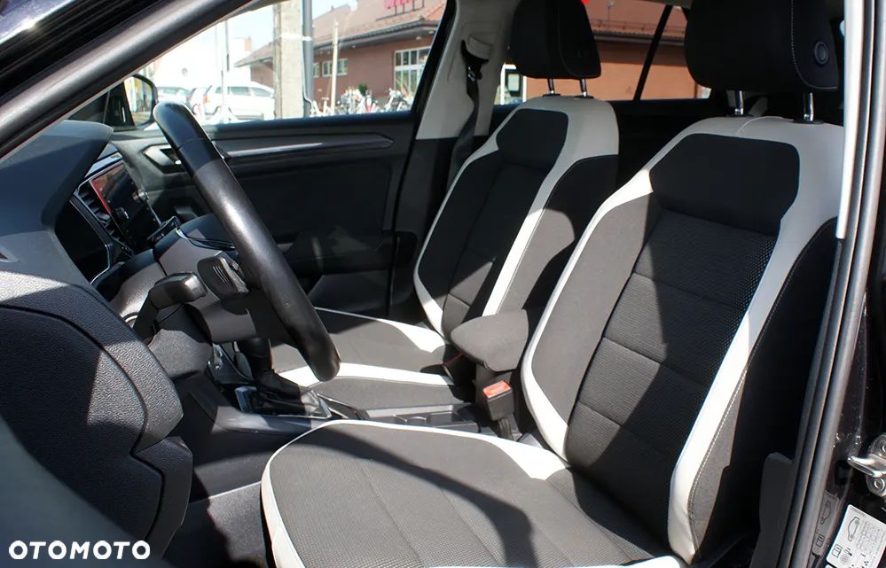 Volkswagen T-Roc 1.5 TSI ACT Advance DSG - 17