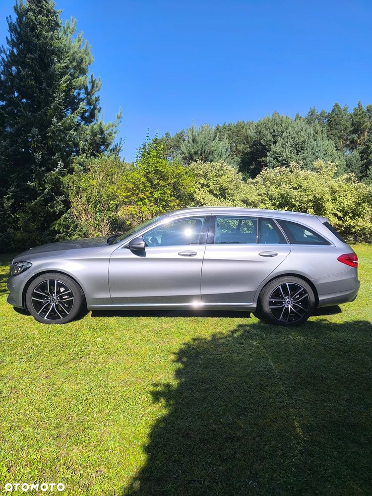 Mercedes-Benz Klasa C 250 7G-TRONIC - 3