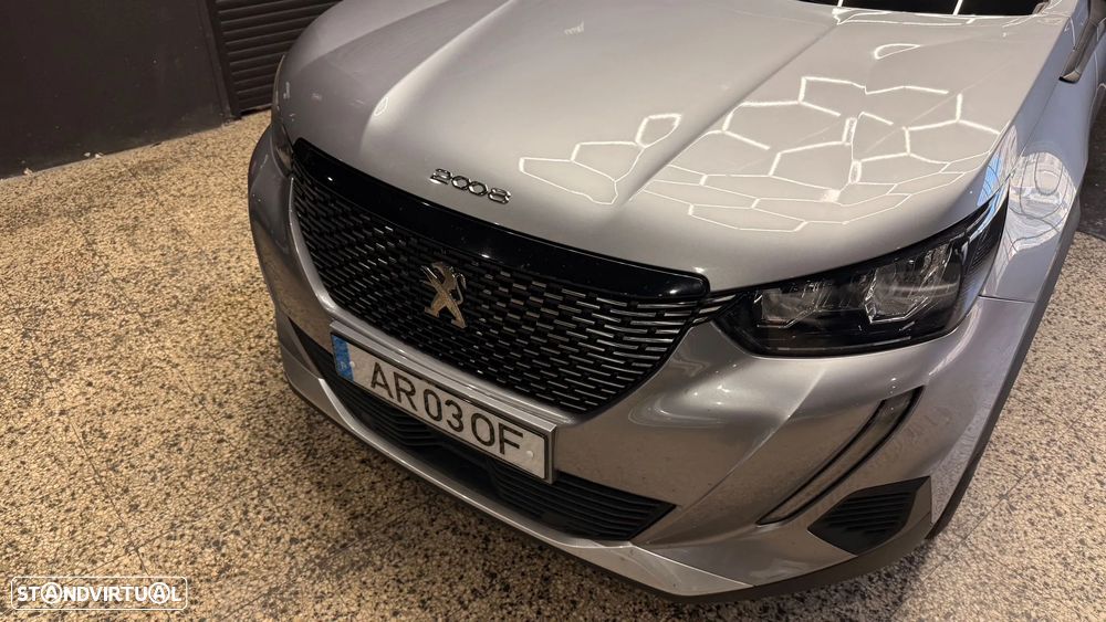 Peugeot 2008 1.2 PureTech Allure Pack - 4