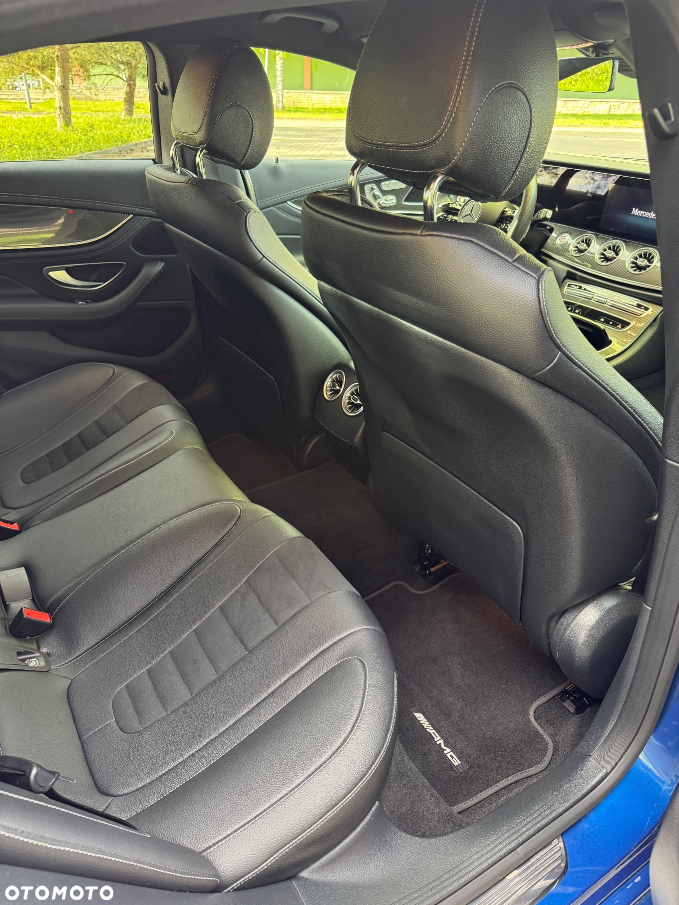 Mercedes-Benz CLS 300 d 4Matic 9G-TRONIC AMG Line - 16