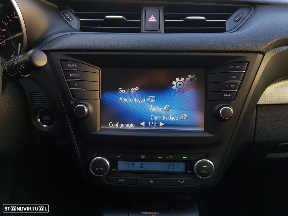 Toyota Avensis Touring Sports 1.6 D-4D Luxury+GPS - 39