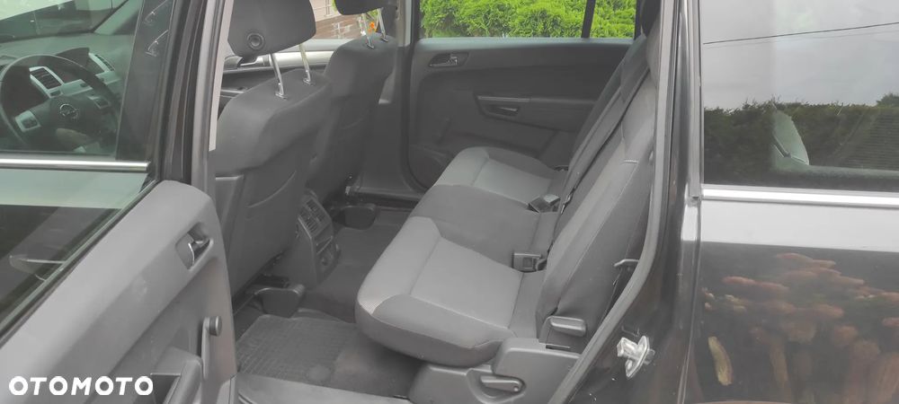 Opel Zafira 1.8 Active - 10