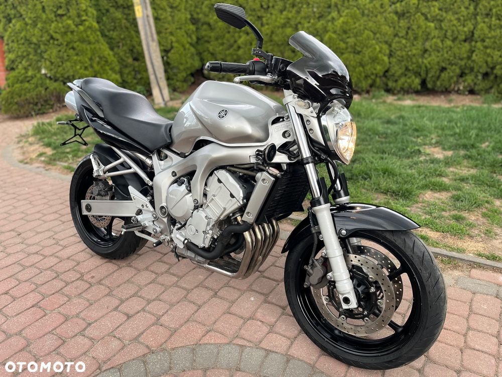 Yamaha FZ6 - 7