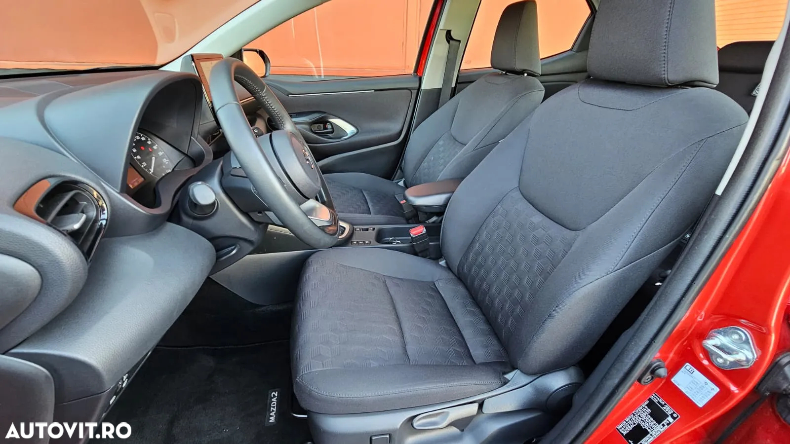 Mazda 2 - 6