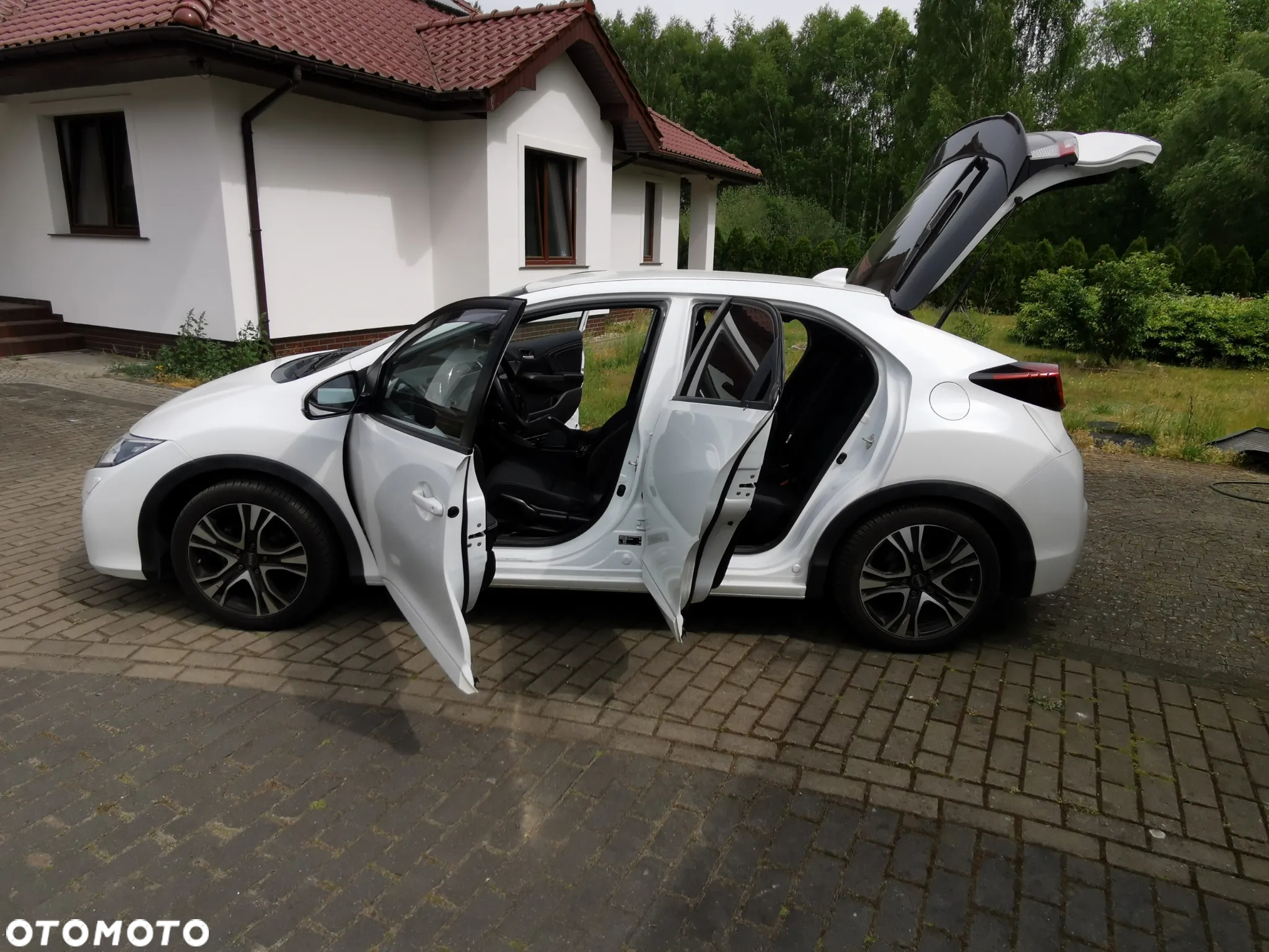 Honda Civic 1.4 Comfort (Honda Connect+) - 11