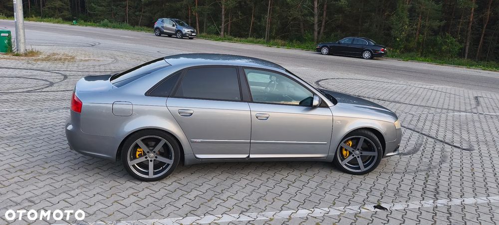Audi A4 Limousine 2.0T FSI Quattro - 2