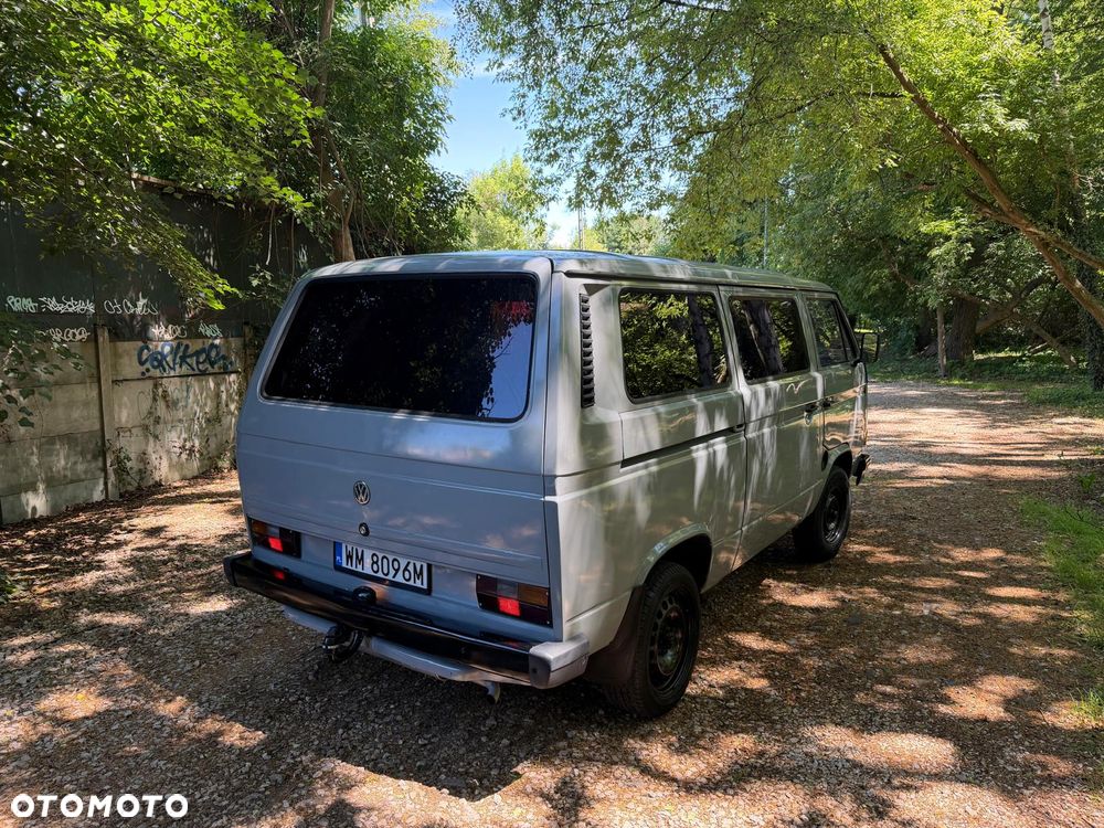 Volkswagen Transporter - 4