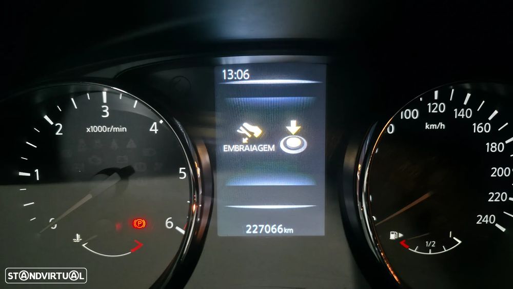 Nissan Qashqai 1.5 dCi Tekna Premium Pele S P.Preta - 14
