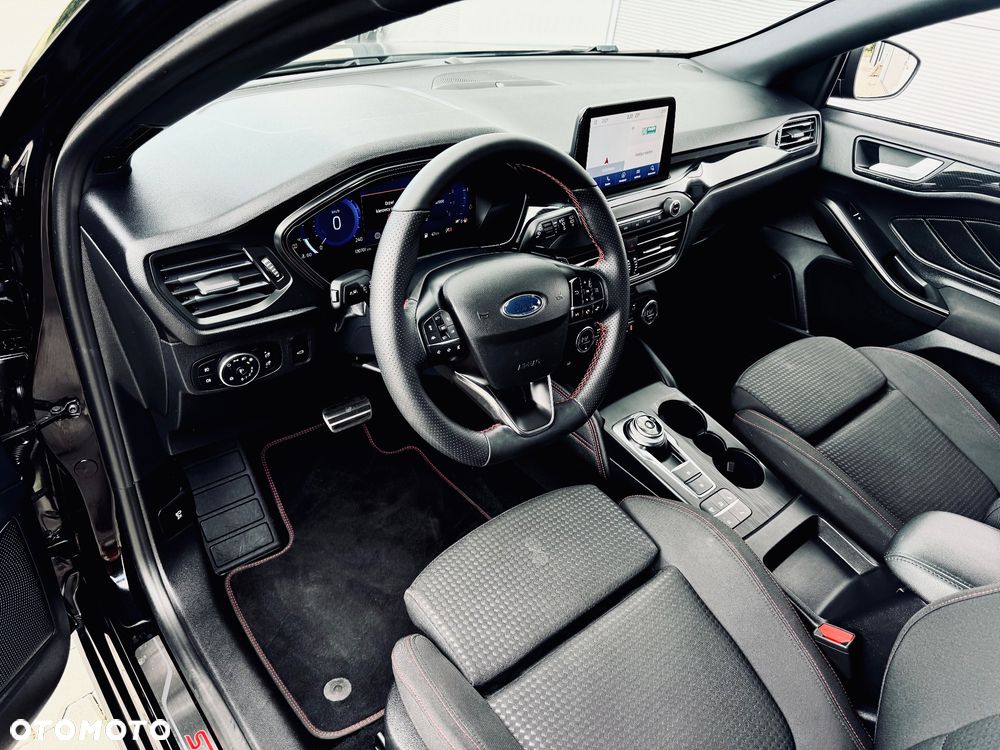 Ford Focus 1.5 EcoBoost Start-Stopp-System ST-LINE X - 29