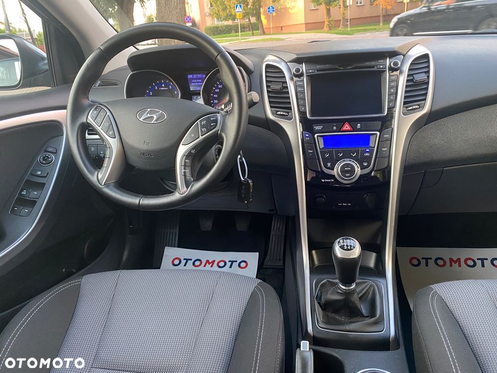 Hyundai i30 blue 1.6 GDI Style - 9