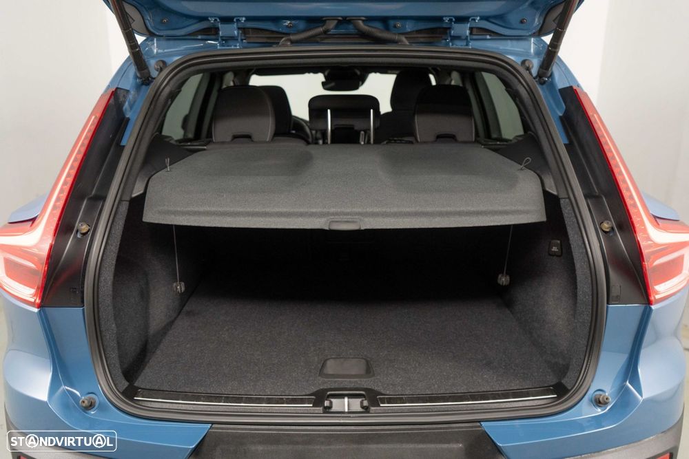 Volvo XC 40 1.5 T5 PHEV Momentum Plus - 12