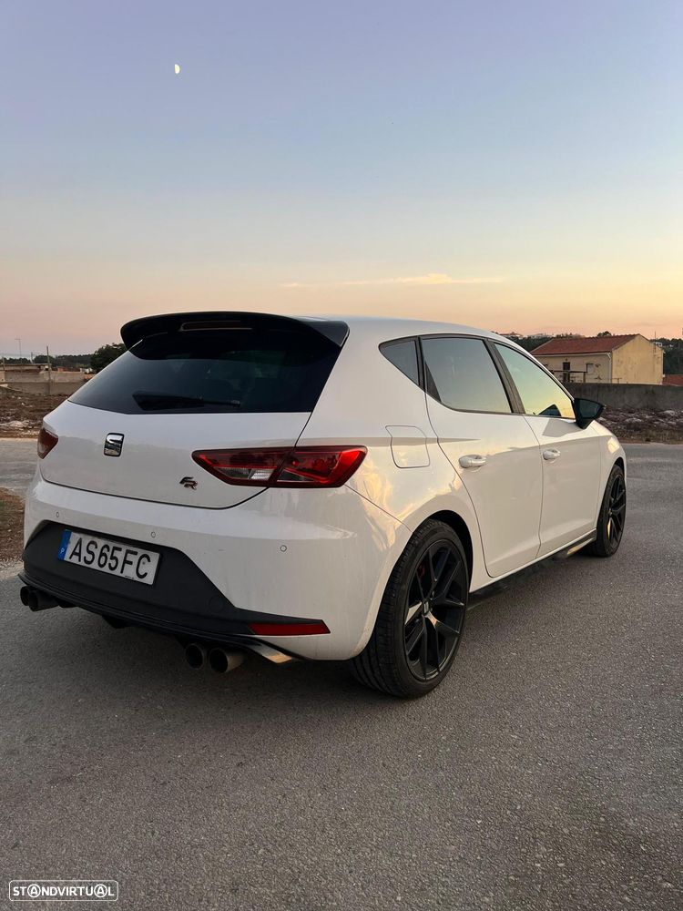 SEAT Leon 2.0 TDI DPF FR - 1