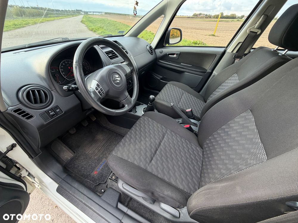 Suzuki SX4 2010
