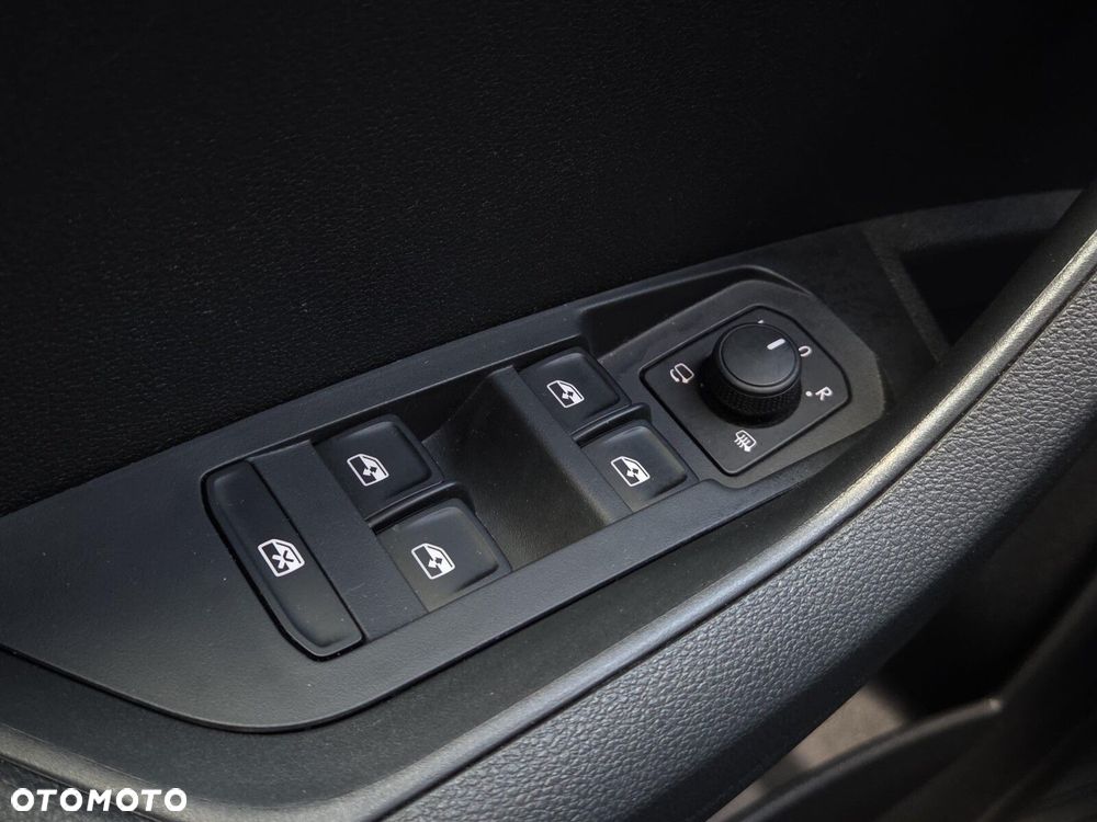 Skoda Karoq 1.5 TSI ACT Selection DSG - 25