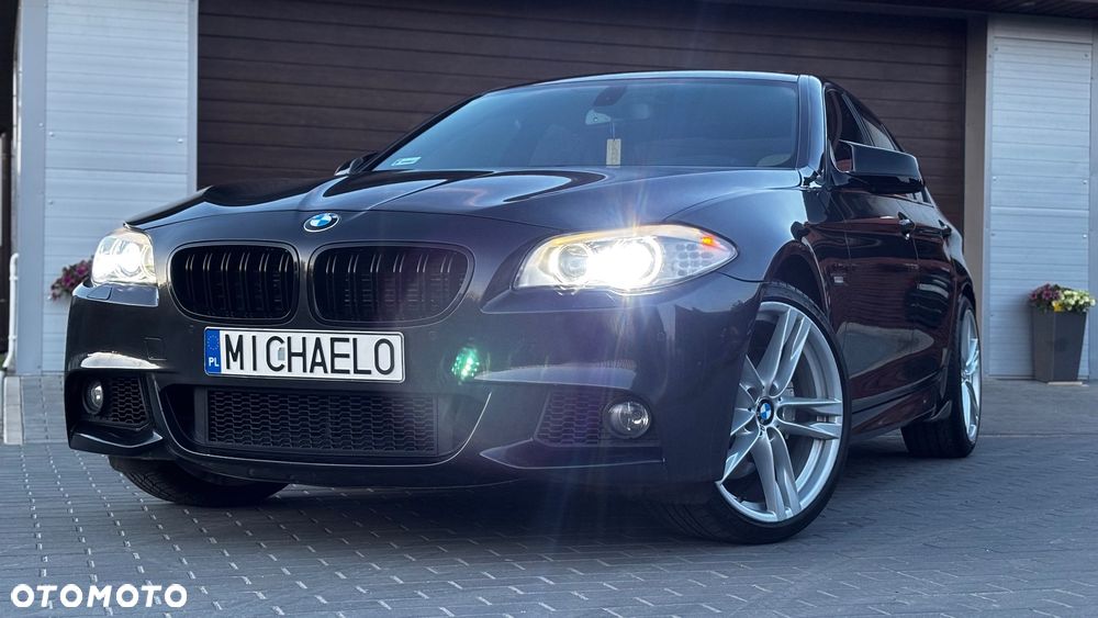 BMW Seria 5 550i - 2