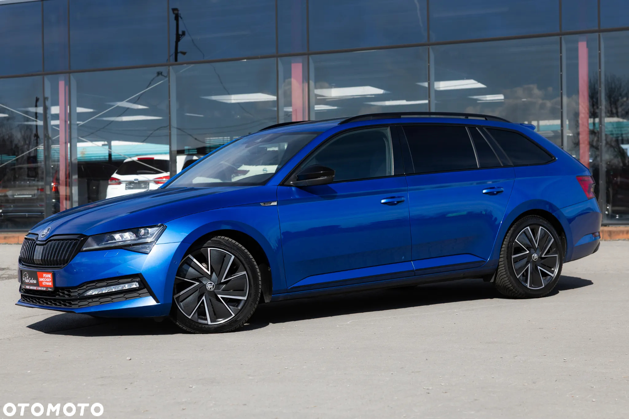 Skoda Superb 2.0 TDI DSG Sportline - 3