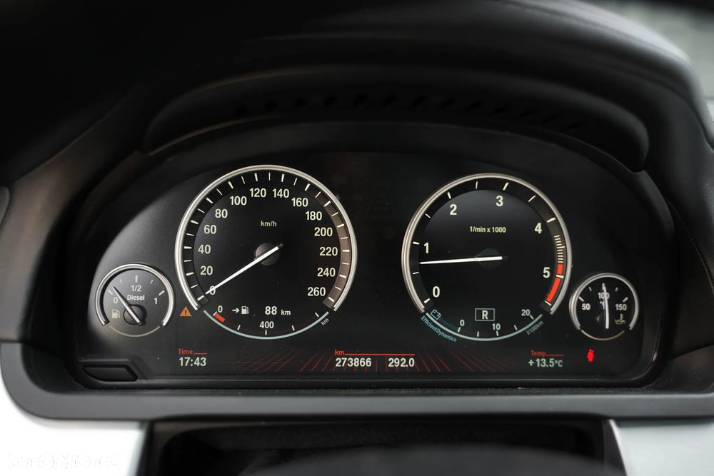 BMW Seria 7 730d L - 28