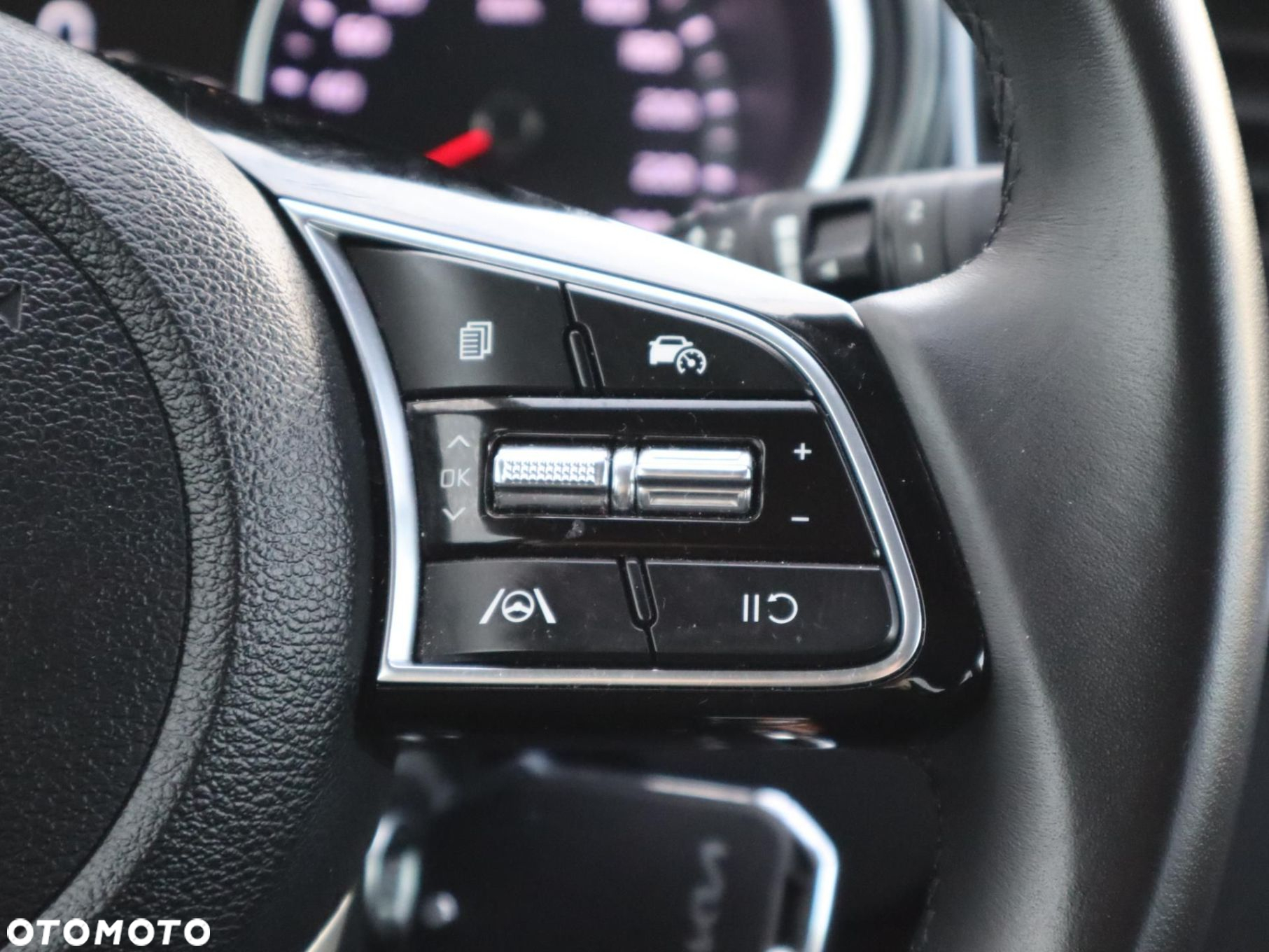 Kia XCeed - 15