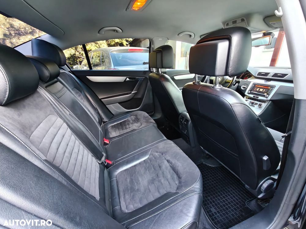 Volkswagen Passat 2.0 TDI BlueMotion Tehnology 4Motion Highline DSG - 15