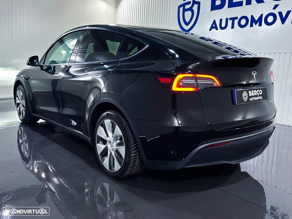 Tesla Model Y Long Range Dual Motor AWD - 7