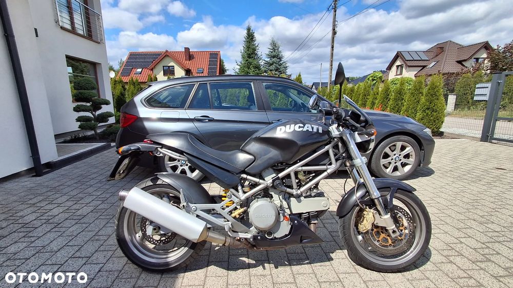 Ducati Monster - 1