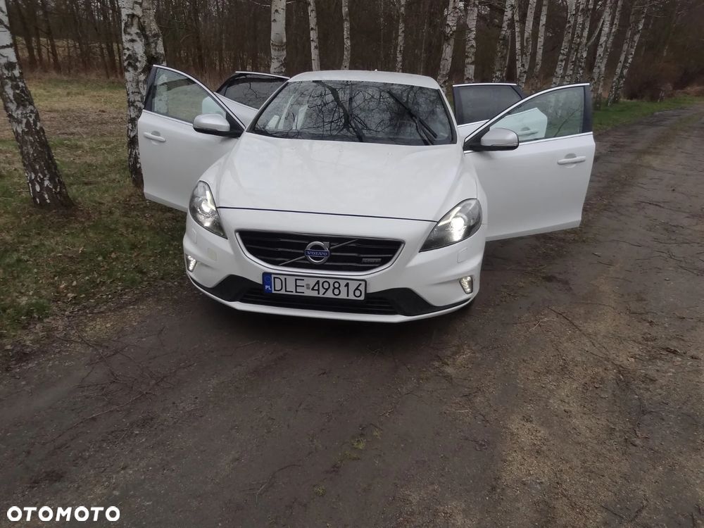 Volvo V40 D3 Geartronic RDesign - 8